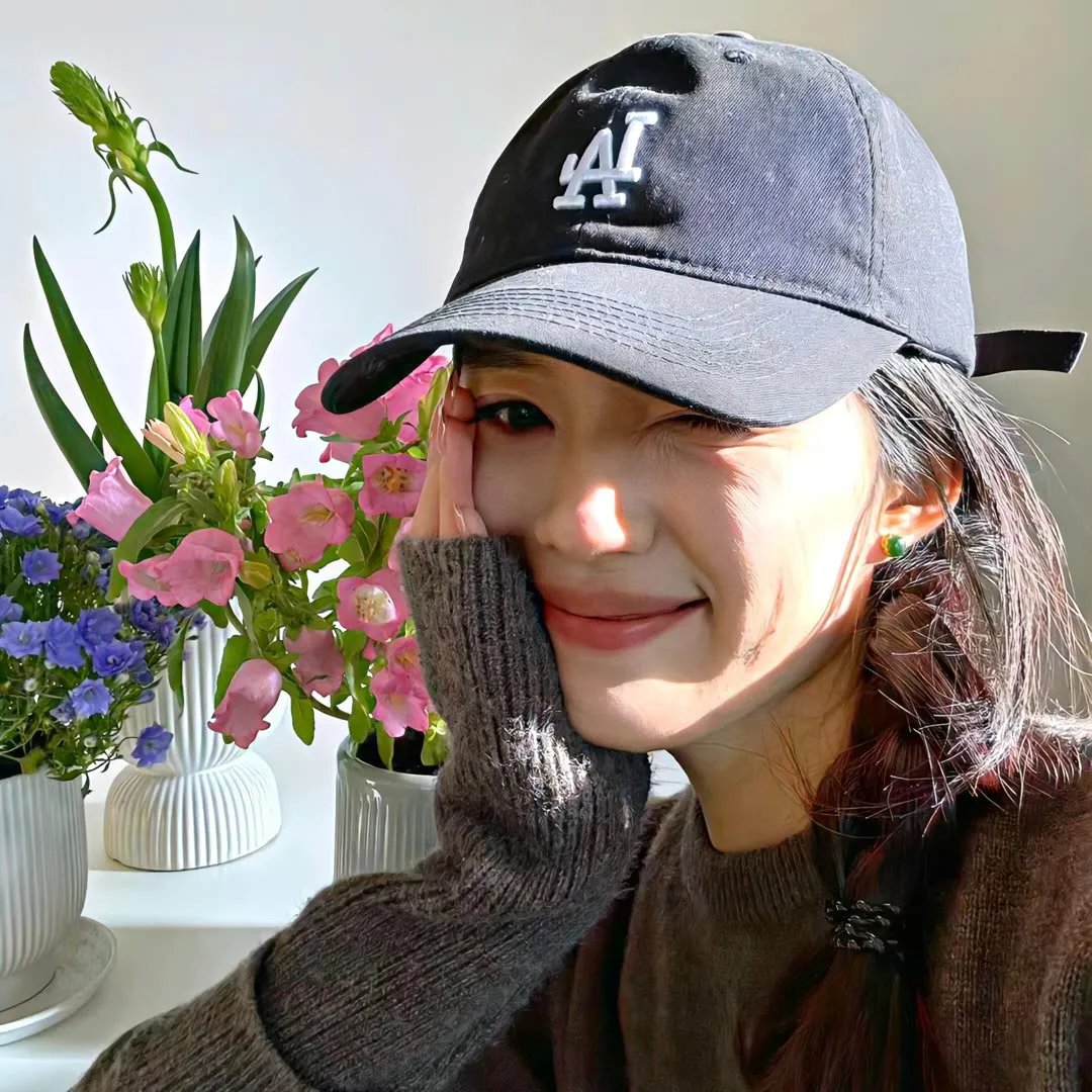 闹剧谜案